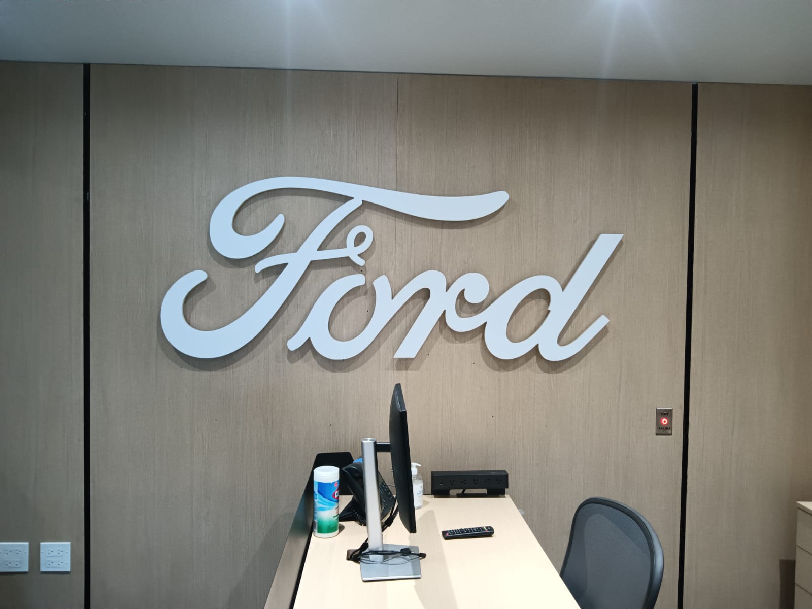 Ford - Acrílico 1in. 2