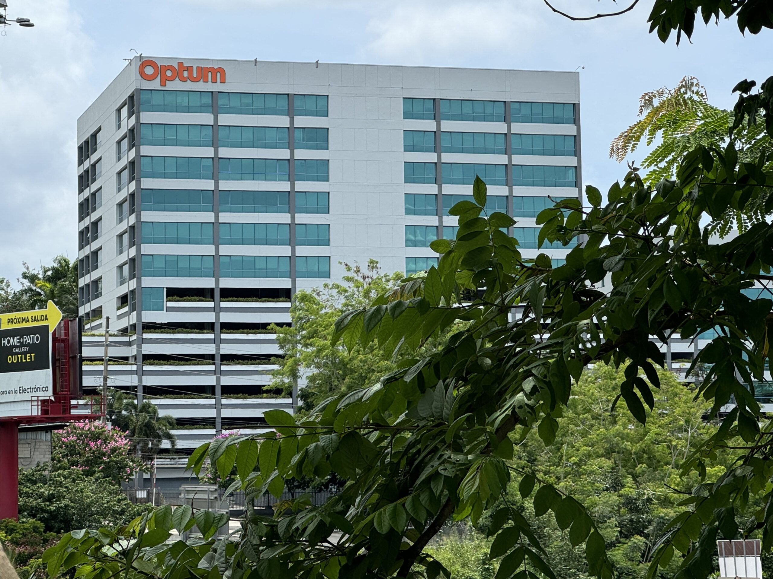 Optum - Front Lit 4