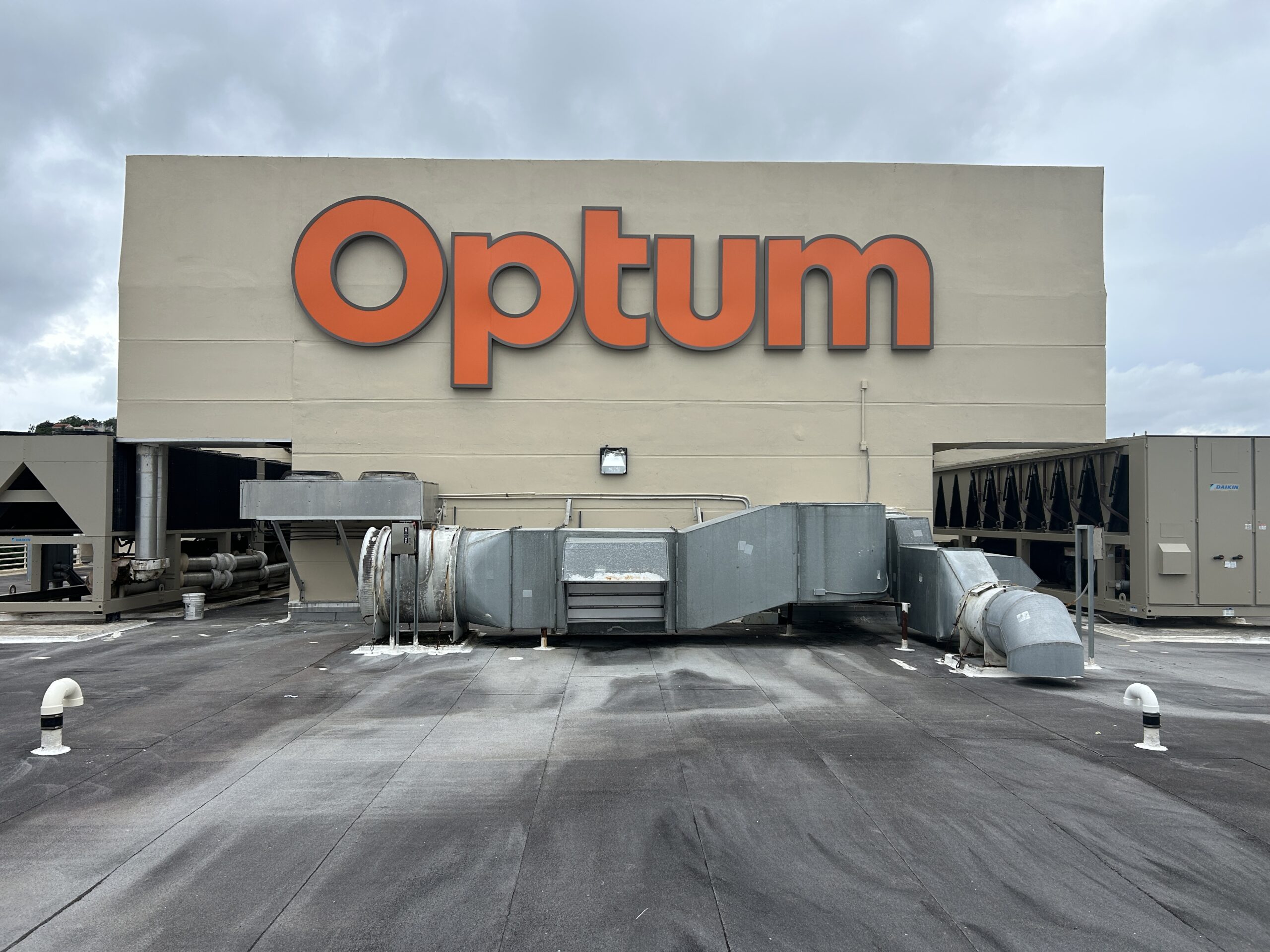 Optum - Front Lit 6